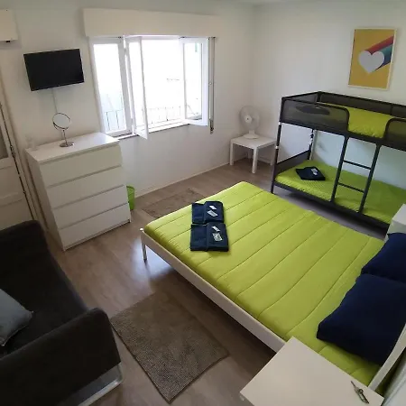Theorynomad Al Albergue